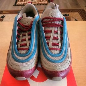 Nike Air Max 97 SE.